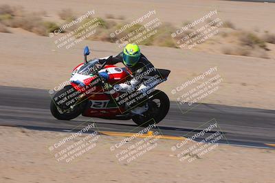 media/Dec-10-2023-SoCal Trackdays (Sun) [[0ce70f5433]]/Turn 9 Inside Set 2 (1115am)/